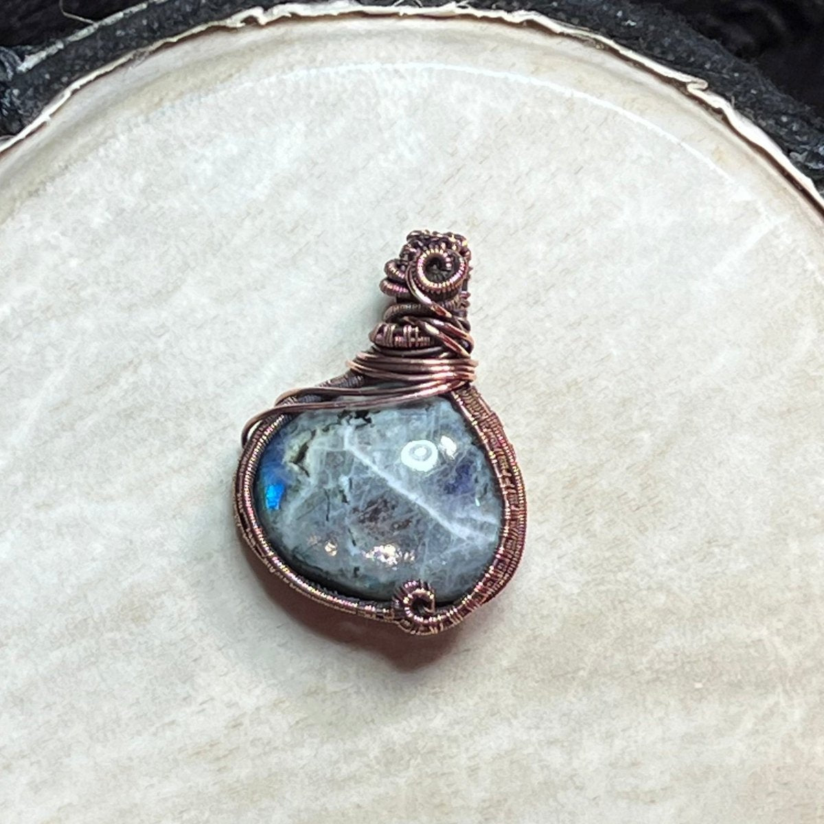 Labradorite Oval Pendant - Mother Of Metal - Copper - For Her - For Him - Charms & Pendants